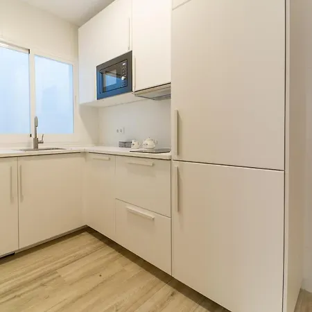 Apartment Capitan 3 *