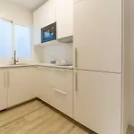 아파트 Capitan 3 *